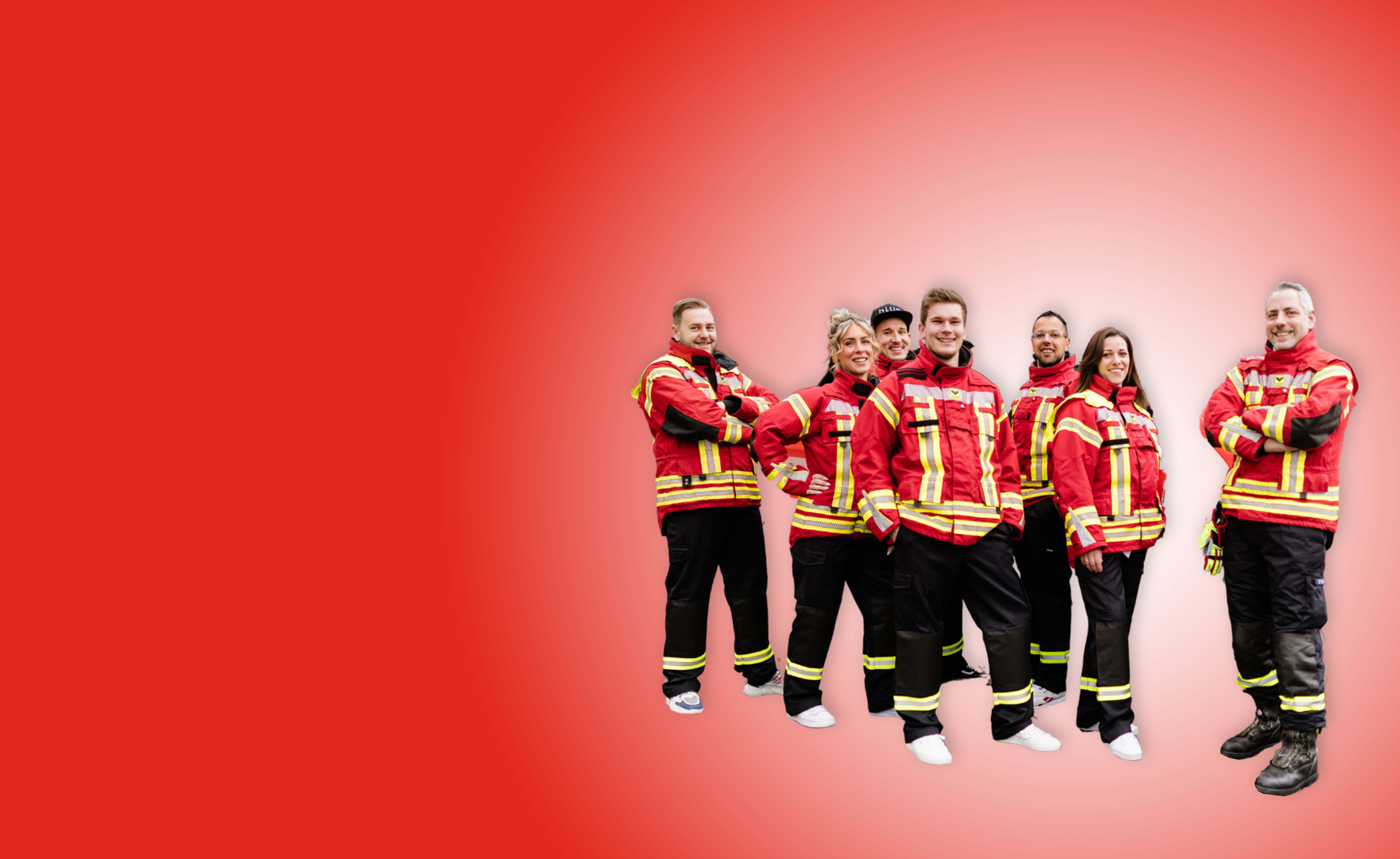 SPS Feuerwehr Team steht zusammen